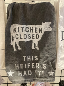 Kitchen Closed Kitchen Towel