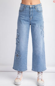Daisy Detailing Wide Leg Jean