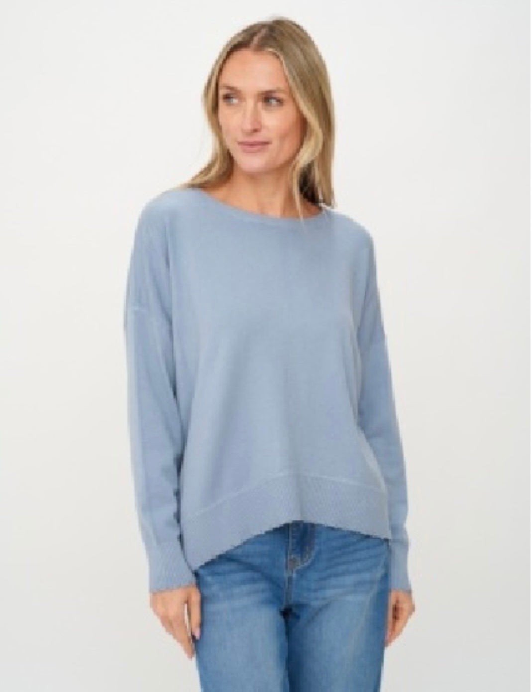 Frayed crew neck sweater